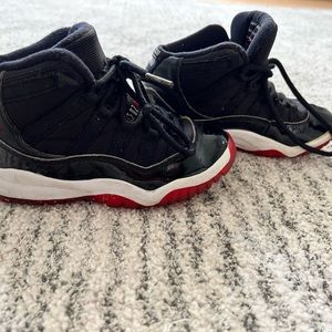 Jordans (little kids)